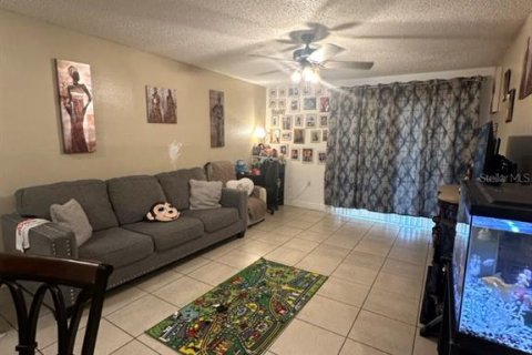 Condo in Orlando, Florida, 2 bedrooms  № 1143434 - photo 6