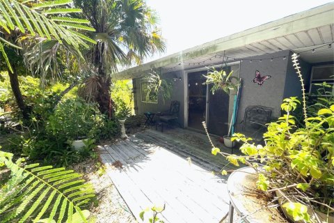 House in Vero Beach, Florida 3 bedrooms, 146.51 sq.m. № 1366372 - photo 23