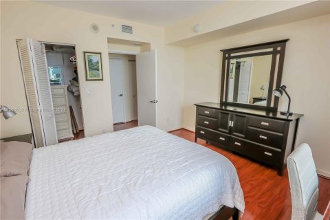 Condominio en venta en Miami, Florida, 1 dormitorio, 78.6 m2 № 1117062 - foto 21