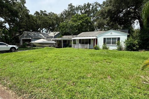 House in Tampa, Florida 2 bedrooms, 154.5 sq.m. № 1312573 - photo 2