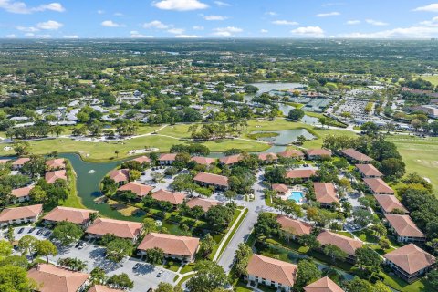 Condominio en venta en Palm Beach Gardens, Florida, 2 dormitorios, 109.62 m2 № 1118097 - foto 16