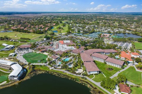 Condominio en venta en Palm Beach Gardens, Florida, 2 dormitorios, 109.62 m2 № 1118097 - foto 3
