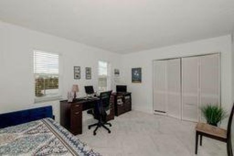 Condo in Lauderdale-by-the-Sea, Florida, 2 bedrooms  № 1229183 - photo 13