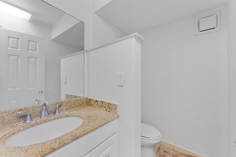 Copropriété à vendre à Boca Raton, Floride: 2 chambres, 85.28 m2 № 1229185 - photo 22