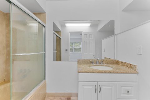 Copropriété à vendre à Boca Raton, Floride: 2 chambres, 85.28 m2 № 1229185 - photo 23