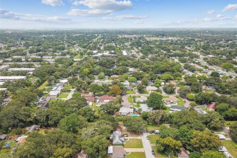 Villa ou maison à louer à Saint Petersburg, Floride: 2 chambres, 75.81 m2 № 1334847 - photo 12