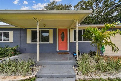 Villa ou maison à louer à Saint Petersburg, Floride: 2 chambres, 75.81 m2 № 1334847 - photo 17