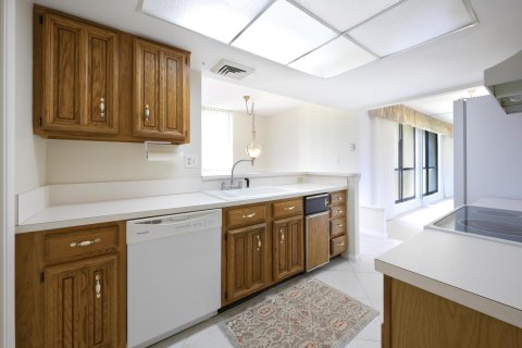 Condo in Palm Beach Gardens, Florida, 2 bedrooms  № 1007580 - photo 30