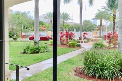 Copropriété à vendre à Aventura, Floride: 2 chambres, 162.11 m2 № 1394788 - photo 12