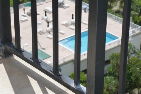 Condominio en venta en Pompano Beach, Florida, 1 dormitorio, 62.43 m2 № 350848 - foto 30