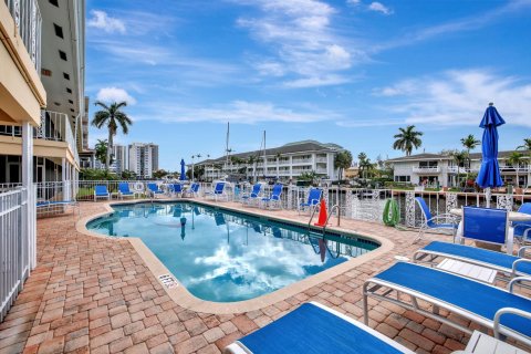 Condo in Fort Lauderdale, Florida, 2 bedrooms  № 1104563 - photo 28