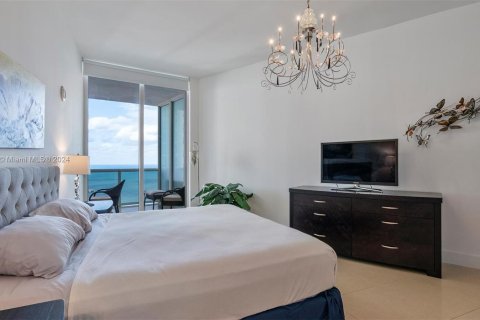 Condo in Sunny Isles Beach, Florida, 3 bedrooms  № 1367158 - photo 13