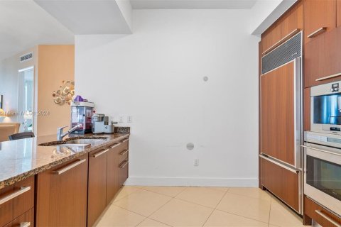 Copropriété à vendre à Sunny Isles Beach, Floride: 3 chambres, 182.27 m2 № 1367158 - photo 12