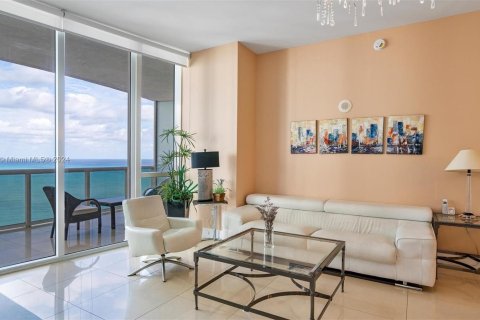 Condo in Sunny Isles Beach, Florida, 3 bedrooms  № 1367158 - photo 4