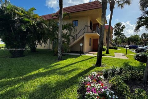 Copropriété à vendre à Weston, Floride: 2 chambres, 114.36 m2 № 1234850 - photo 1