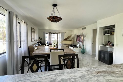 Copropriété à vendre à Weston, Floride: 2 chambres, 114.36 m2 № 1234850 - photo 15