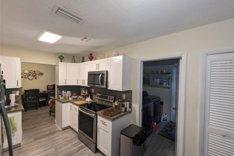 Casa en venta en Lauderdale Lakes, Florida, 2 dormitorios, 138.42 m2 № 954792 - foto 14