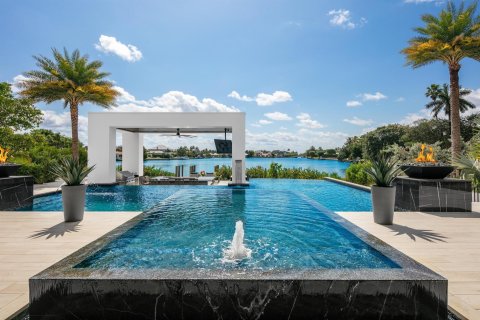 Villa ou maison à vendre à Manalapan, Floride: 6 chambres, 1421.68 m2 № 909065 - photo 15
