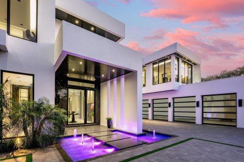 Villa ou maison à vendre à Manalapan, Floride: 6 chambres, 1421.68 m2 № 909065 - photo 6
