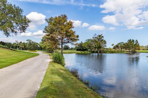 Villa ou maison à vendre à West Palm Beach, Floride: 3 chambres, 250.28 m2 № 868665 - photo 27