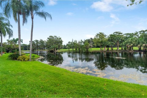 Villa ou maison à vendre à West Palm Beach, Floride: 3 chambres, 250.28 m2 № 868665 - photo 6