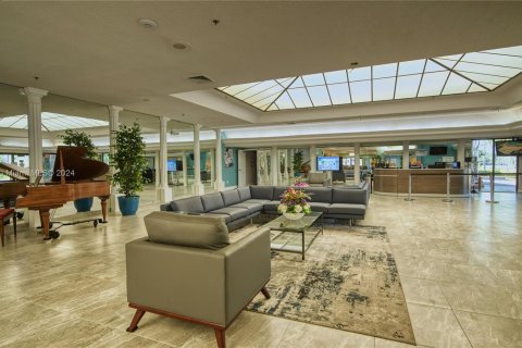 Copropriété à vendre à Sunrise, Floride: 2 chambres, 79.9 m2 № 1290656 - photo 28