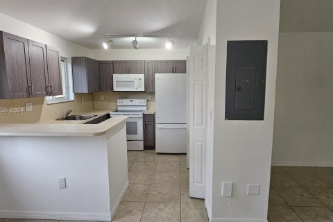 Condo in Homestead, Florida, 3 bedrooms  № 1369141 - photo 19