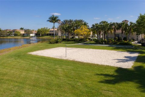 Villa ou maison à vendre à Cape Coral, Floride: 3 chambres, 170.75 m2 № 852406 - photo 28