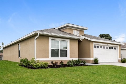 Villa ou maison à louer à Cape Coral, Floride: 3 chambres, 156.91 m2 № 1378263 - photo 3