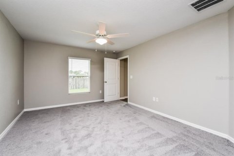 House in Cape Coral, Florida 3 bedrooms, 156.91 sq.m. № 1378263 - photo 11