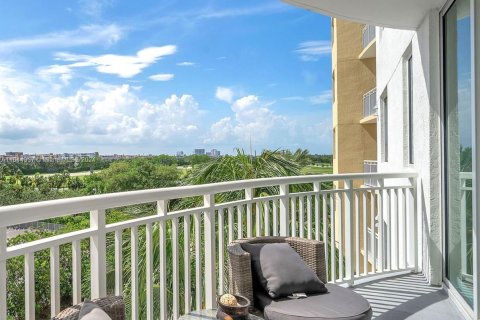 Copropriété à vendre à Hallandale Beach, Floride: 2 chambres, 121.14 m2 № 1326027 - photo 9