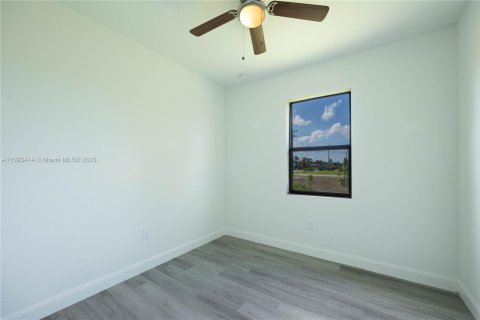 Casa en venta en Lehigh Acres, Florida, 3 dormitorios, 151.24 m2 № 1419 - foto 26