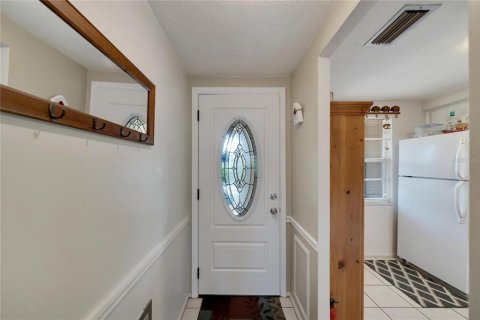 Condo in New Port Richey, Florida, 2 bedrooms  № 1324945 - photo 21