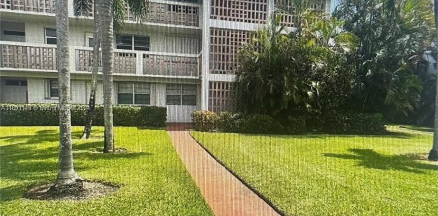 Condo in Boca Raton, Florida, 1 bedroom  № 1437741