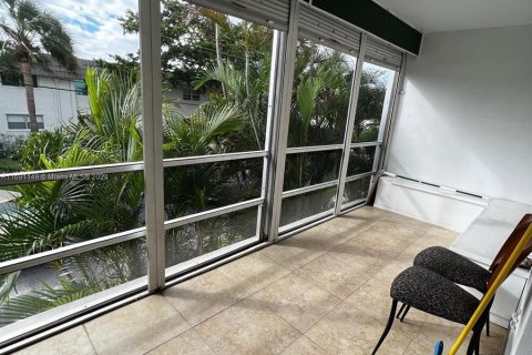 Condo in Boca Raton, Florida, 1 bedroom  № 1437741 - photo 8