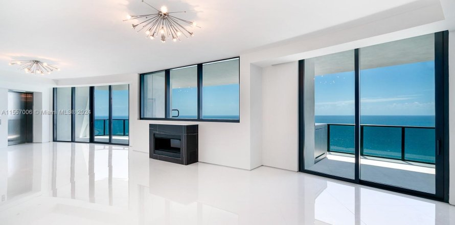 Condo in Sunny Isles Beach, Florida, 3 bedrooms  № 1095572