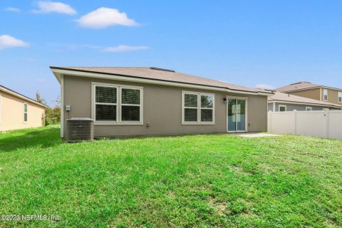 Villa ou maison à louer à Jacksonville, Floride: 3 chambres, 158.96 m2 № 859637 - photo 2