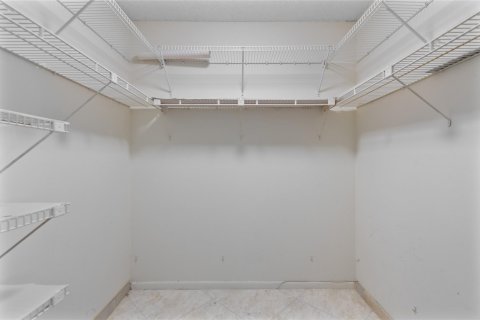 Condo in Fort Lauderdale, Florida, 1 bedroom  № 1183757 - photo 29