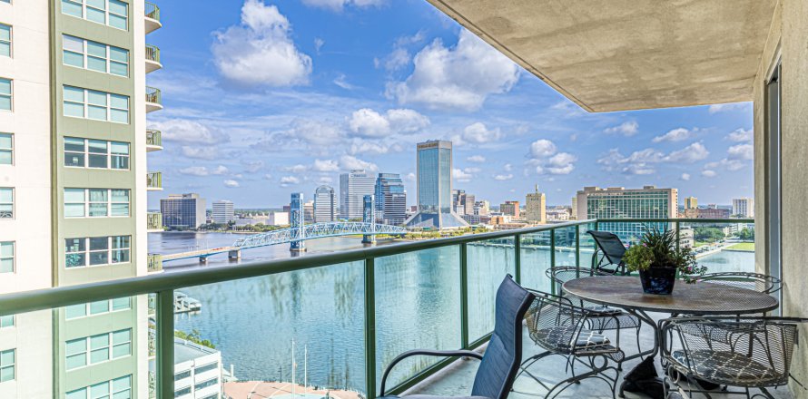 Condominio en Jacksonville, Florida, 2 dormitorios  № 767998