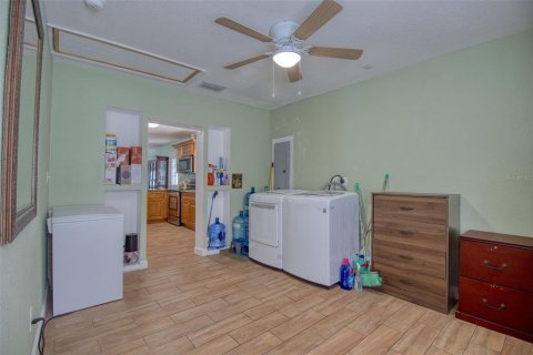 Casa en venta en Tampa, Florida, 4 dormitorios, 144.93 m2 № 1363362 - foto 28