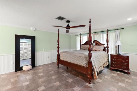 Casa en venta en Leesburg, Florida, 3 dormitorios, 225.38 m2 № 1363297 - foto 14