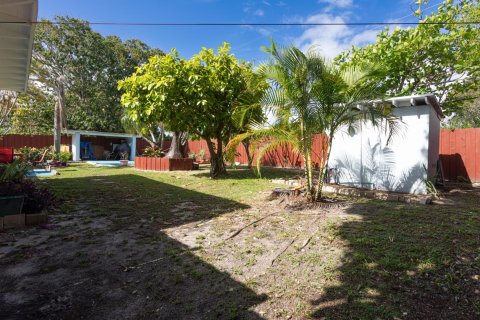 Villa ou maison à vendre à West Palm Beach, Floride: 3 chambres, 95.69 m2 № 1081659 - photo 4