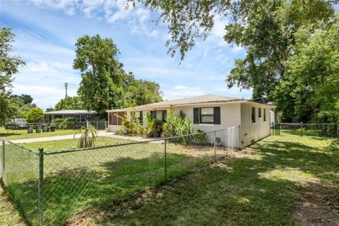 House in Lakeland, Florida 3 bedrooms, 75.44 sq.m. № 1289848 - photo 2