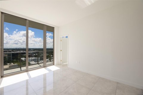 Condo in Miami, Florida, 2 bedrooms  № 1380043 - photo 4