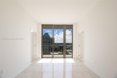 Condo in Miami, Florida, 2 bedrooms  № 1380043 - photo 5