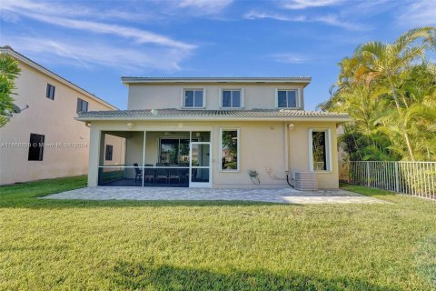 Villa ou maison à vendre à Pembroke Pines, Floride: 5 chambres, 207.26 m2 № 1380038 - photo 3