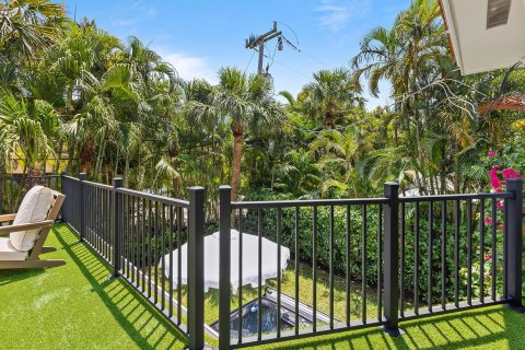 Villa ou maison à louer à West Palm Beach, Floride: 3 chambres, 199.28 m2 № 837645 - photo 11