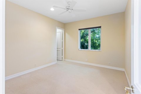 Casa en venta en Delray Beach, Florida, 6 dormitorios, 539.39 m2 № 607116 - foto 15