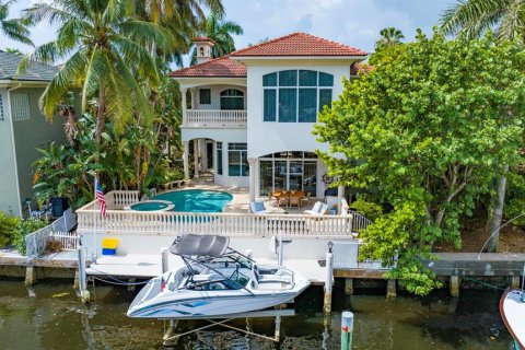 Villa ou maison à vendre à Delray Beach, Floride: 6 chambres, 539.39 m2 № 607116 - photo 4
