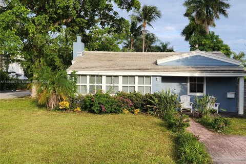 House in Fort Lauderdale, Florida 3 bedrooms, 139.82 sq.m. № 1419831 - photo 3